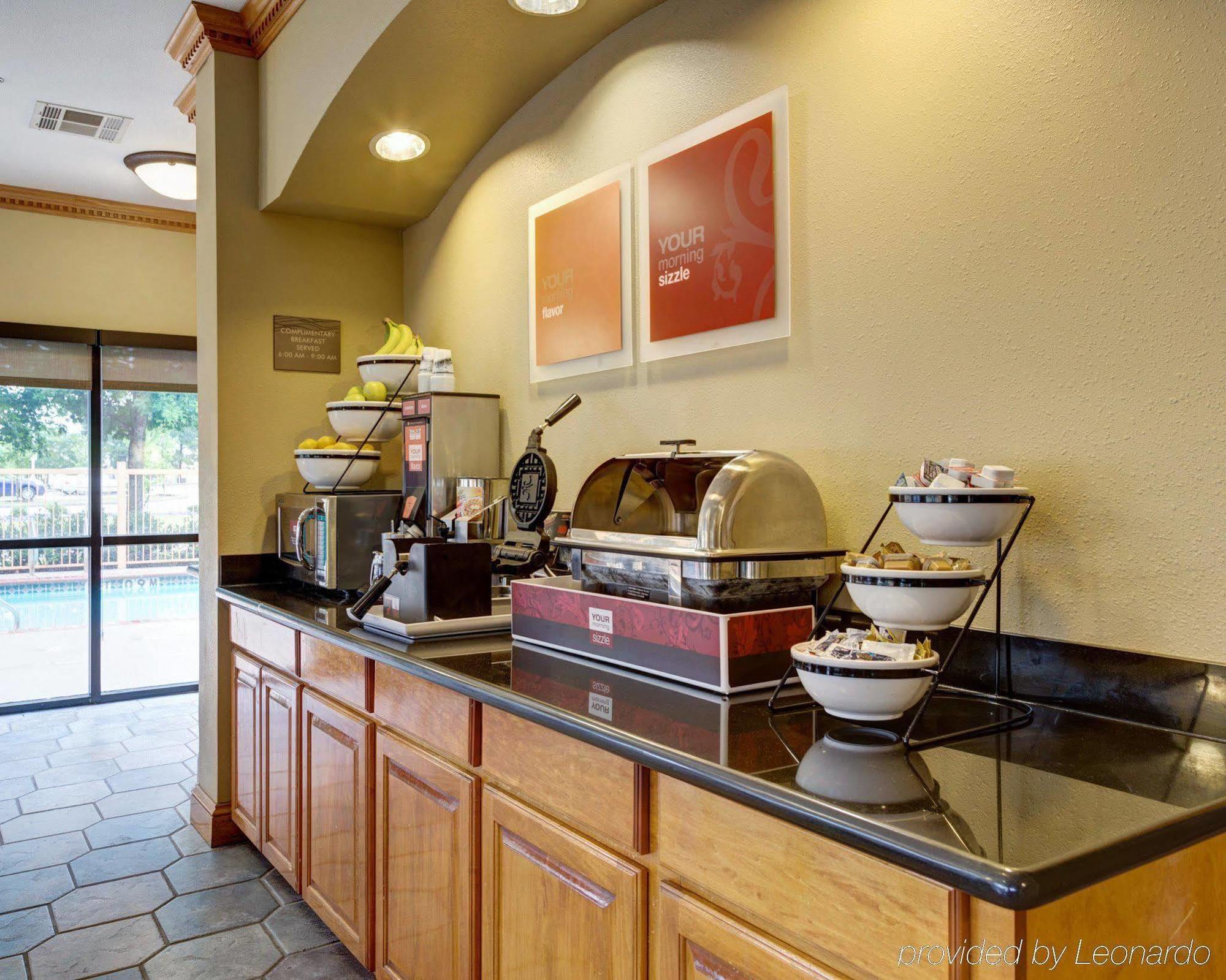 Comfort Inn & Suites Covington - Mandeville Buitenkant foto