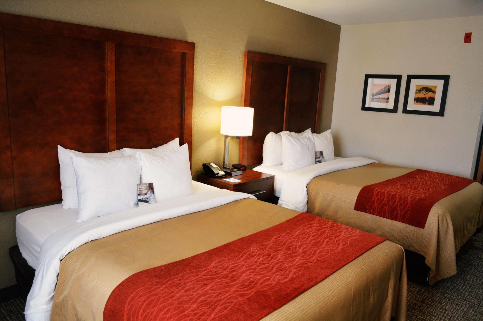 Comfort Inn & Suites Covington - Mandeville Buitenkant foto