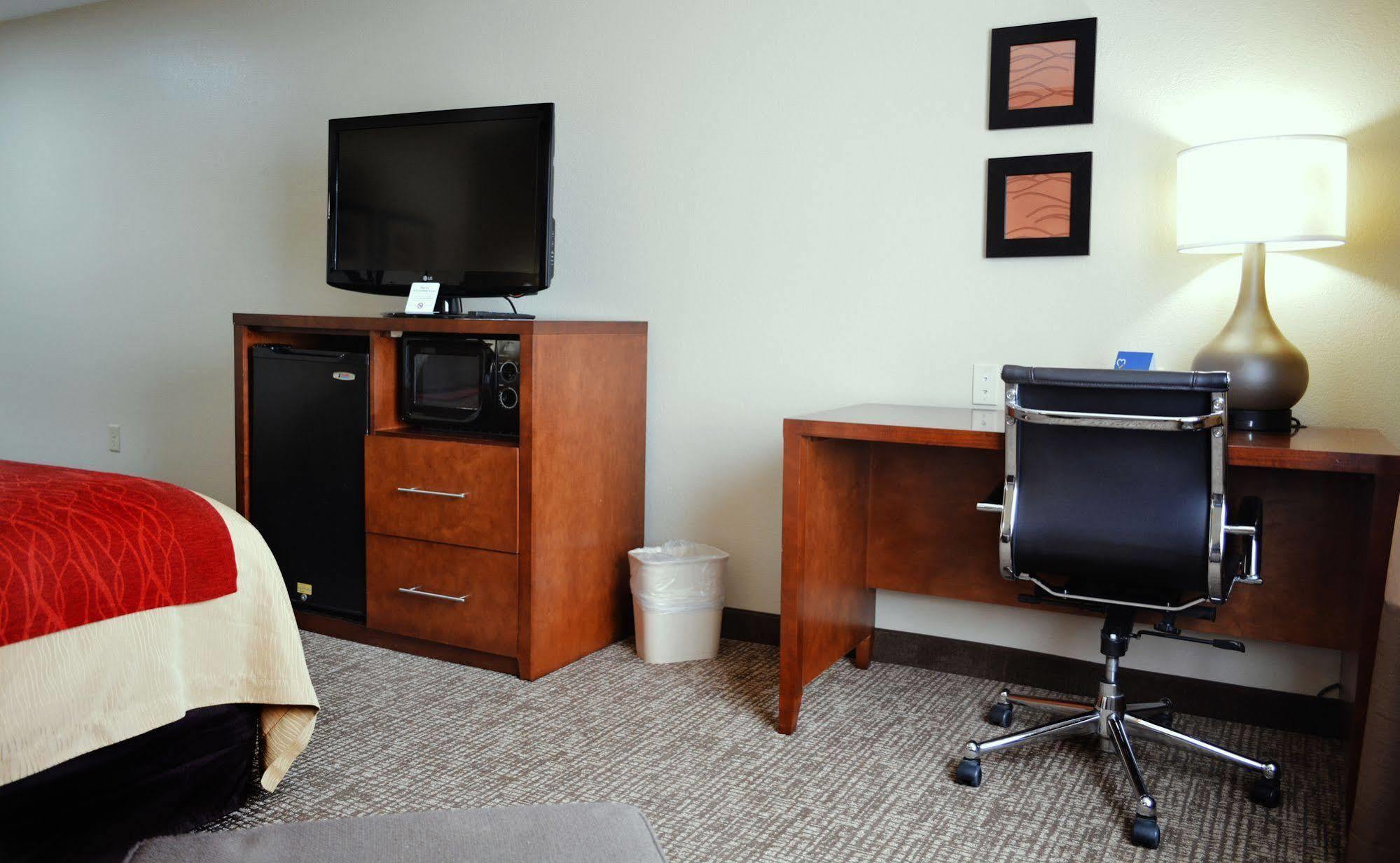 Comfort Inn & Suites Covington - Mandeville Buitenkant foto